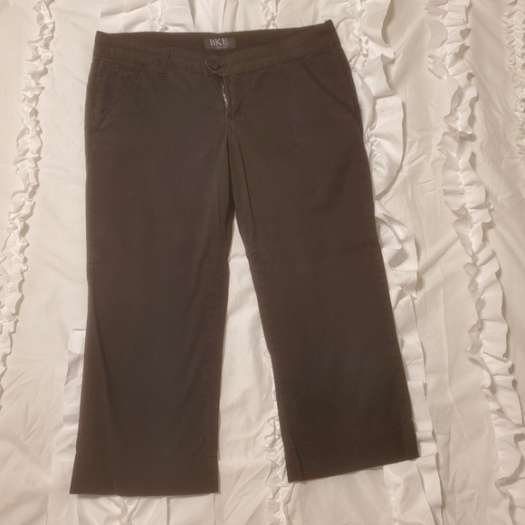 BKE Pants - Women's BKE Becca Capris / Sz. 31